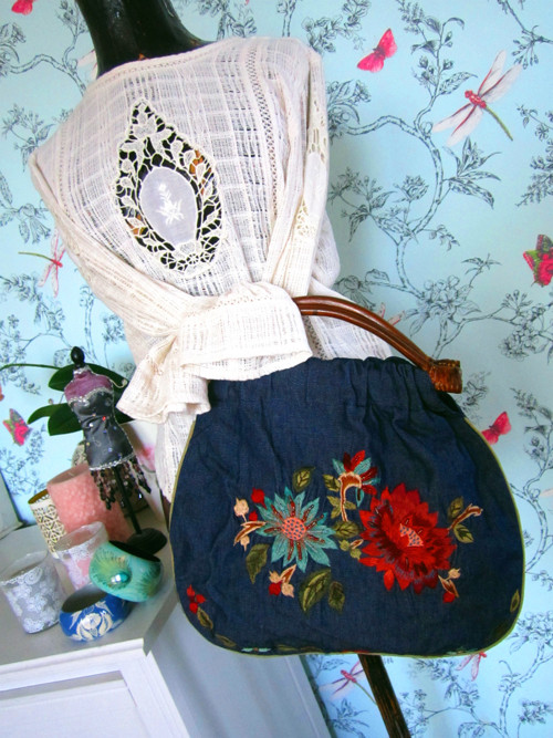 Boho vyšívaná kabelka úchvatná — foto 2