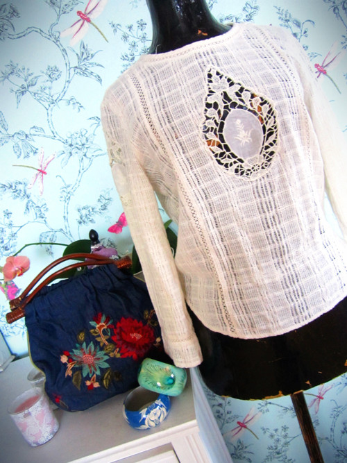 Boho vyšívaná kabelka úchvatná — foto 4
