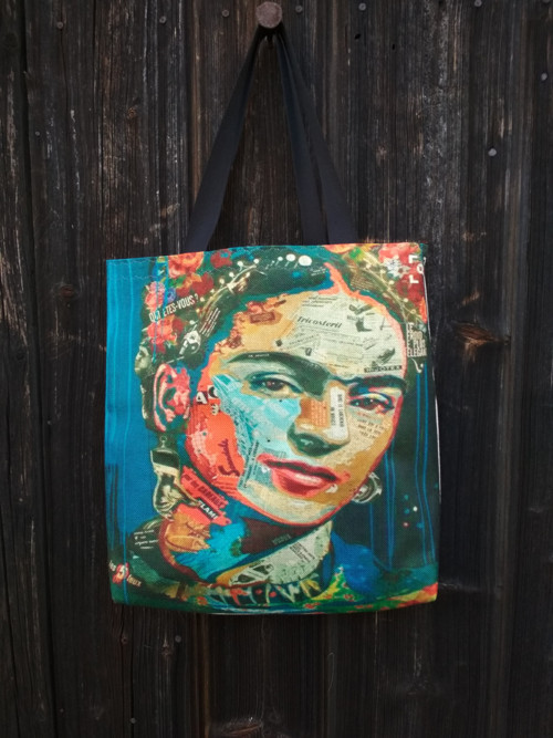 Frida Kahlo - grafit smaragd — foto 5