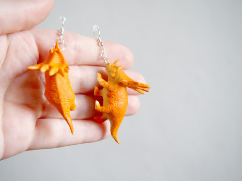 Dinosauří náušnice - Triceratops — foto 2
