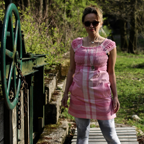 Přidej se k nám... šaty — foto 3