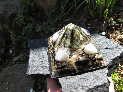 Org. pyramida ,, Andělské meditace " — foto 4