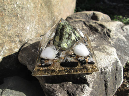 Org. pyramida ,, Andělské meditace " — foto 6