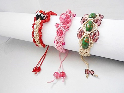 Náramek Shamballa macramé s korálky — foto 2