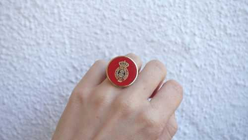 Honi Soit Qui Mal Y Pense — foto 3