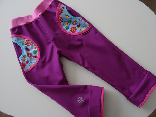 Softshellové kalhoty lila s beruškami — foto 2