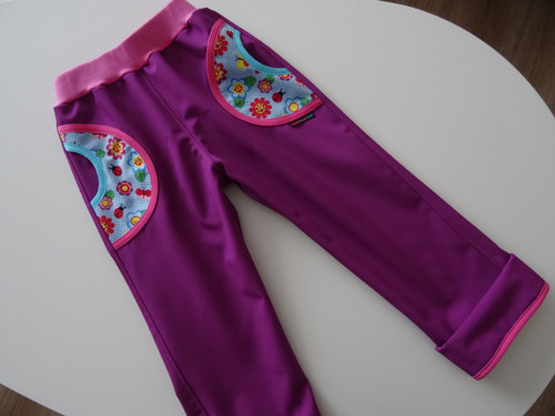 Softshellové kalhoty lila s beruškami — foto 4