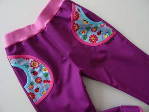 Softshellové kalhoty lila s beruškami — foto 3