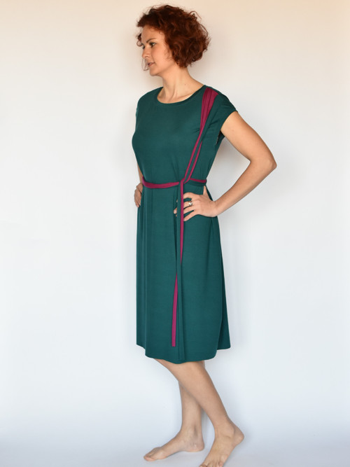 Dámské šaty — foto 4