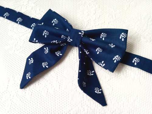 Dark blue folklore bow tie (woman bow tie) — foto 2