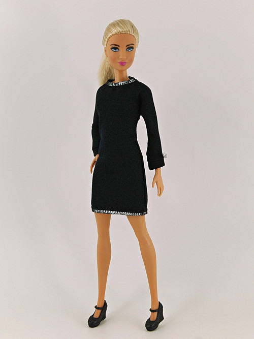 Barbie - Tmavě modré šaty — foto 3