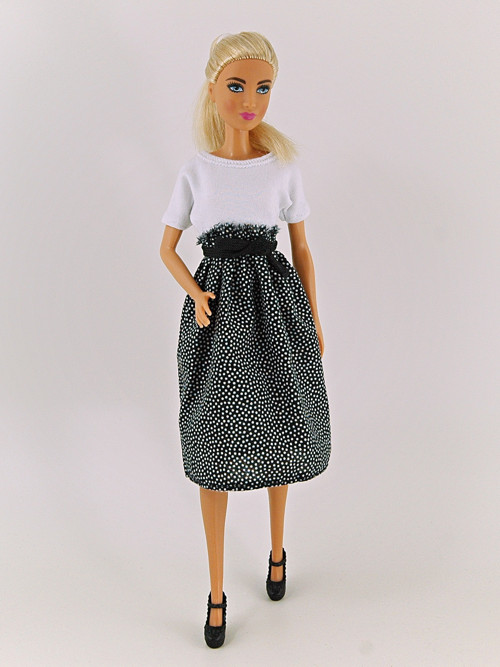 Barbie - černobílé šaty — foto 2