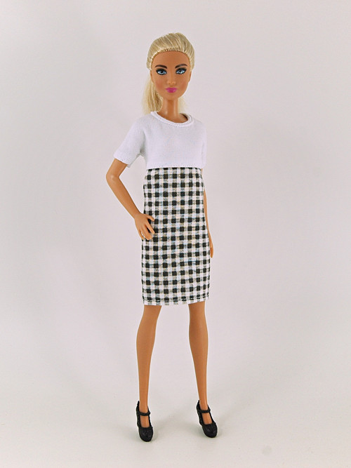 Barbie - Kárované šaty — foto 2