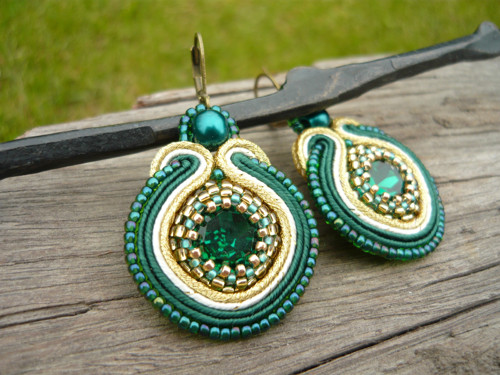 Soutache náušnice Luxury Gold & Smaragd — foto 4