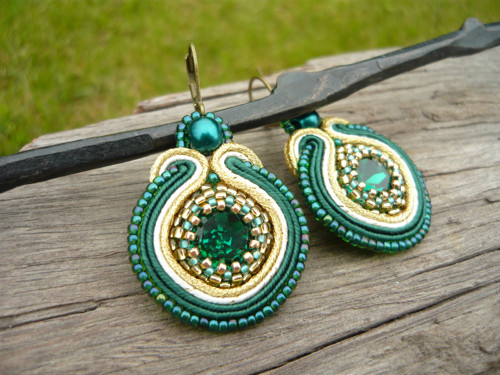 Soutache náušnice Luxury Gold & Smaragd — foto 3