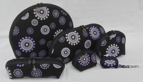 Toaletní taštička - černá - malá — foto 4