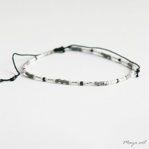 Stříbrnošedý náramek SIMPLE BRACELET — foto 2
