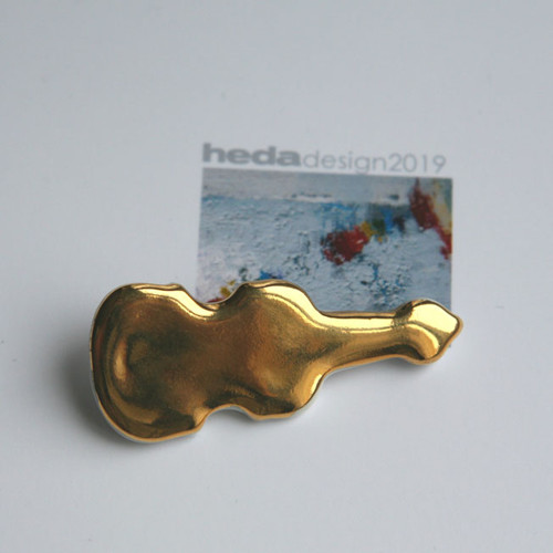 Klasická (porcelánová brož) — foto 2