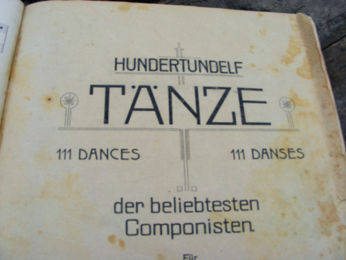 Vázaná notová kniha — foto 3
