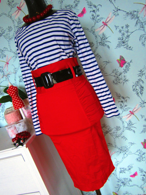 Sukně pencil red — foto 4