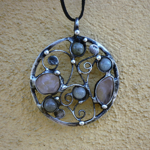 Amulet magické lásky (růženín+ labradorit) — foto 5