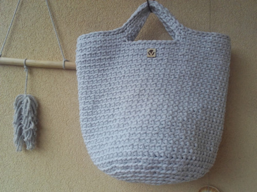 TOTE BAG svetlošedá — foto 4