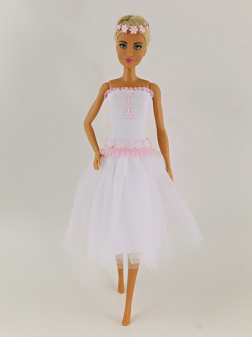 Barbie - Svatební krátké — foto 3
