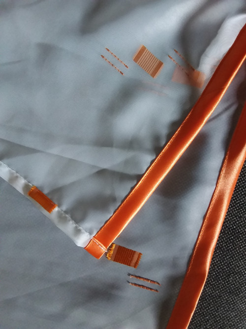 Záclonka s oranžovým — foto 2