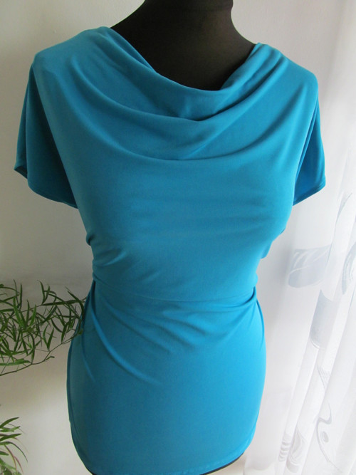 HALENKA vel.42+44 — foto 3