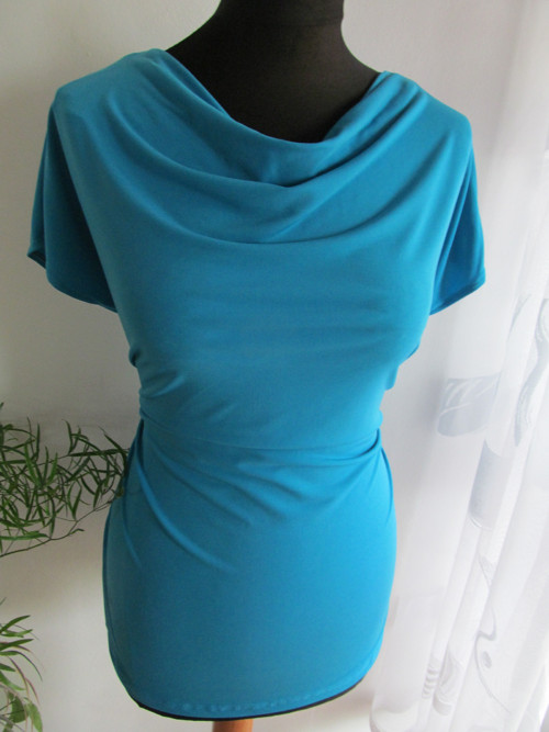 HALENKA vel.42+44 — foto 4