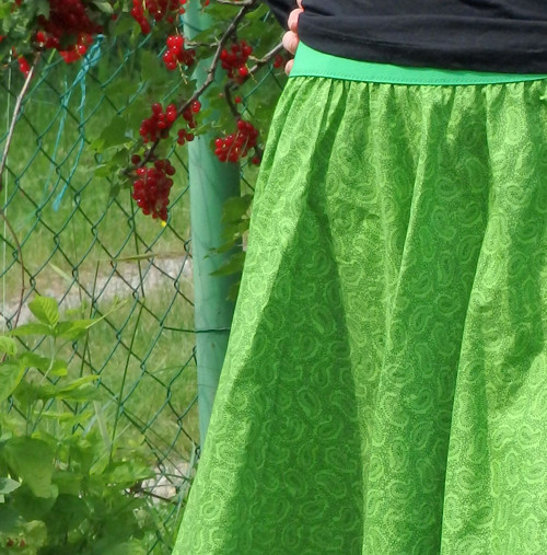 Opravdická kolová, zelené paisley — foto 3