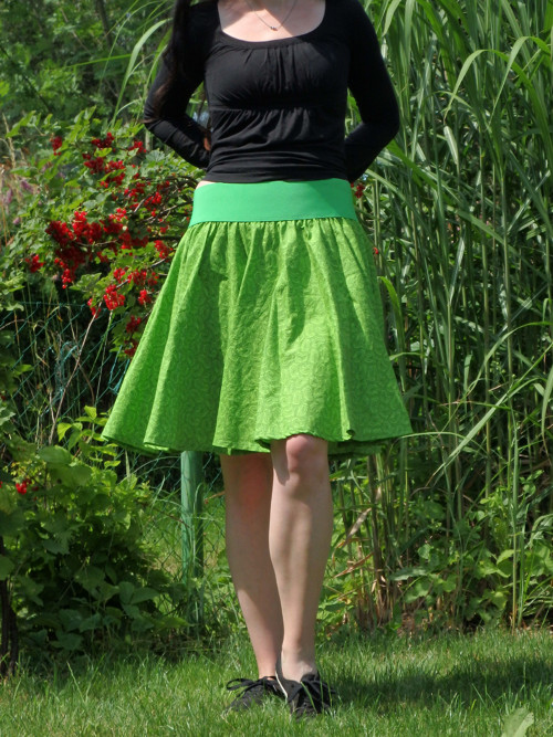 Opravdická kolová, zelené paisley — foto 2