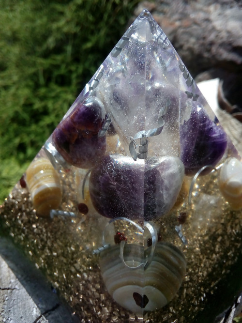 Orgonit-pyramida velká — foto 2