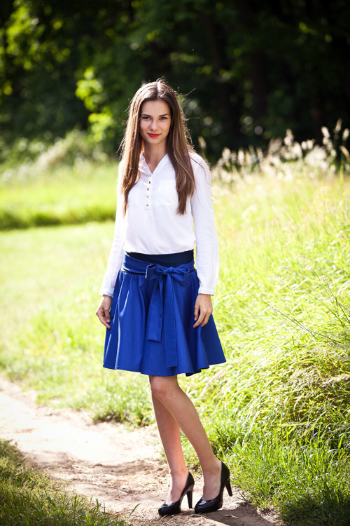 *Kolová královsky modrá* — foto 2