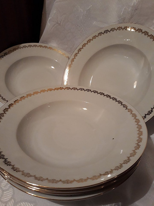 Staré porcelánové talíře... — foto 2