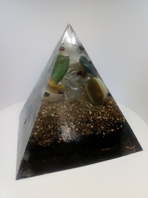 Orgonit-pyramida velká — foto 3