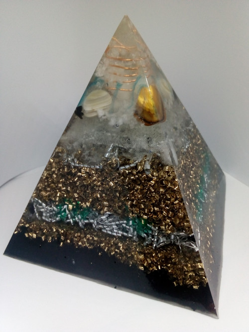 Orgonit-pyramida velká — foto 5