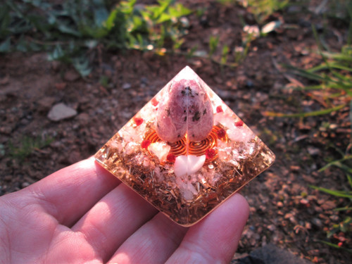 Org. pyramida ,, Šamanské energie " — foto 2