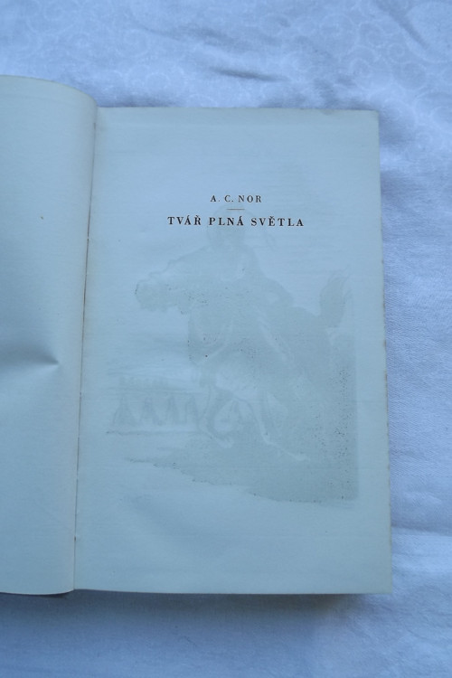 Tvář plná světla - A. C. Nor — foto 2