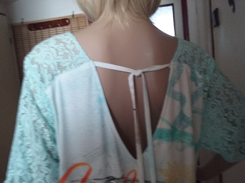 Šaty s kresbou — foto 4