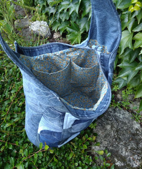 Džínová patchworková taška — foto 4