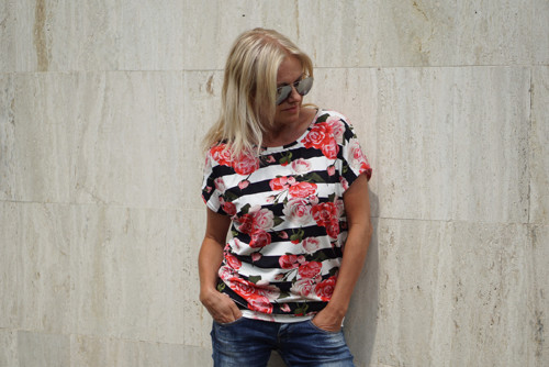 Volné tričko- vel. M — foto 2