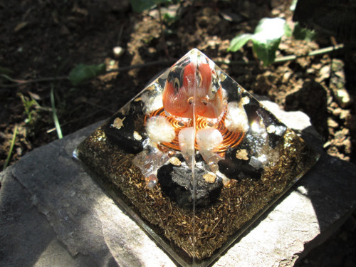 Org. pyramida ,, Ochrana štěstí " — foto 3