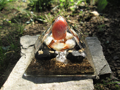 Org. pyramida ,, Ochrana štěstí " — foto 4