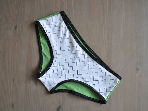 Cosy & Cutty kalhotky vel. M — foto 2