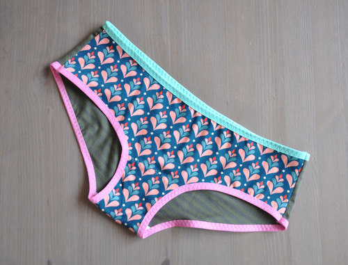 Cosy & Cutty kalhotky vel. S — foto 2