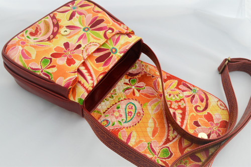 Crossbody v Červené — foto 5