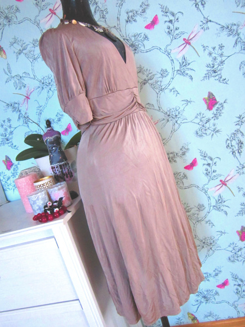 Šaty elegance v moka — foto 3