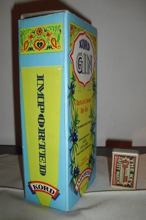KORD GIN, sběratelská kartonová KRABICE — foto 3