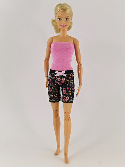 Barbie - Růžovočerné šortky — foto 3
